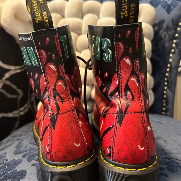 Super Rare! Dr Martens x Demented Are Go size 11/EU 43 - Picture 4 of 9